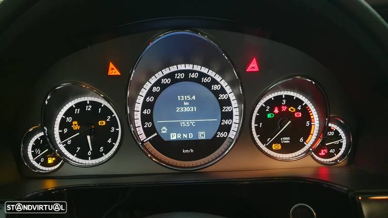 Mercedes-Benz E 250 CDi Avantgarde BE Auto. - 17