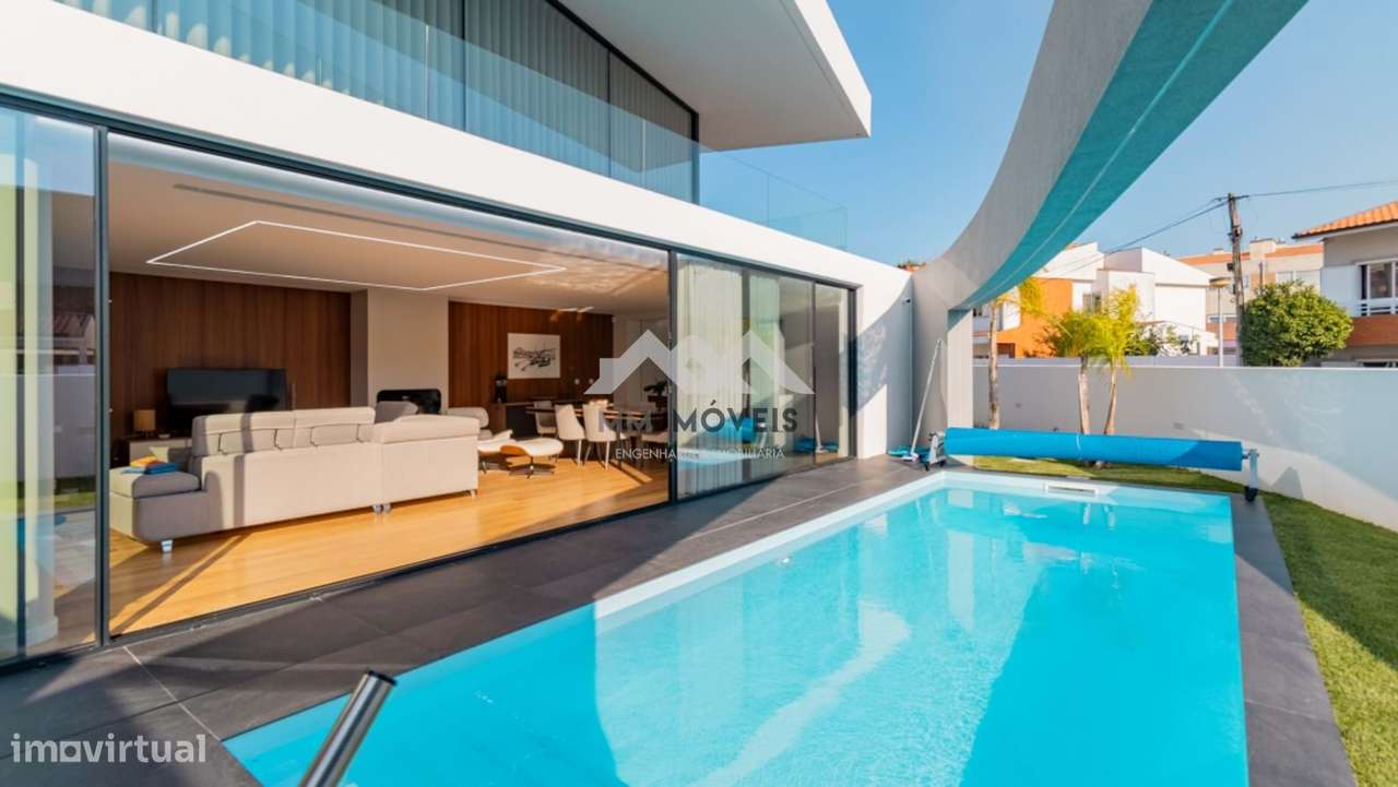Moradia | T4 | Piscina | Maia-7