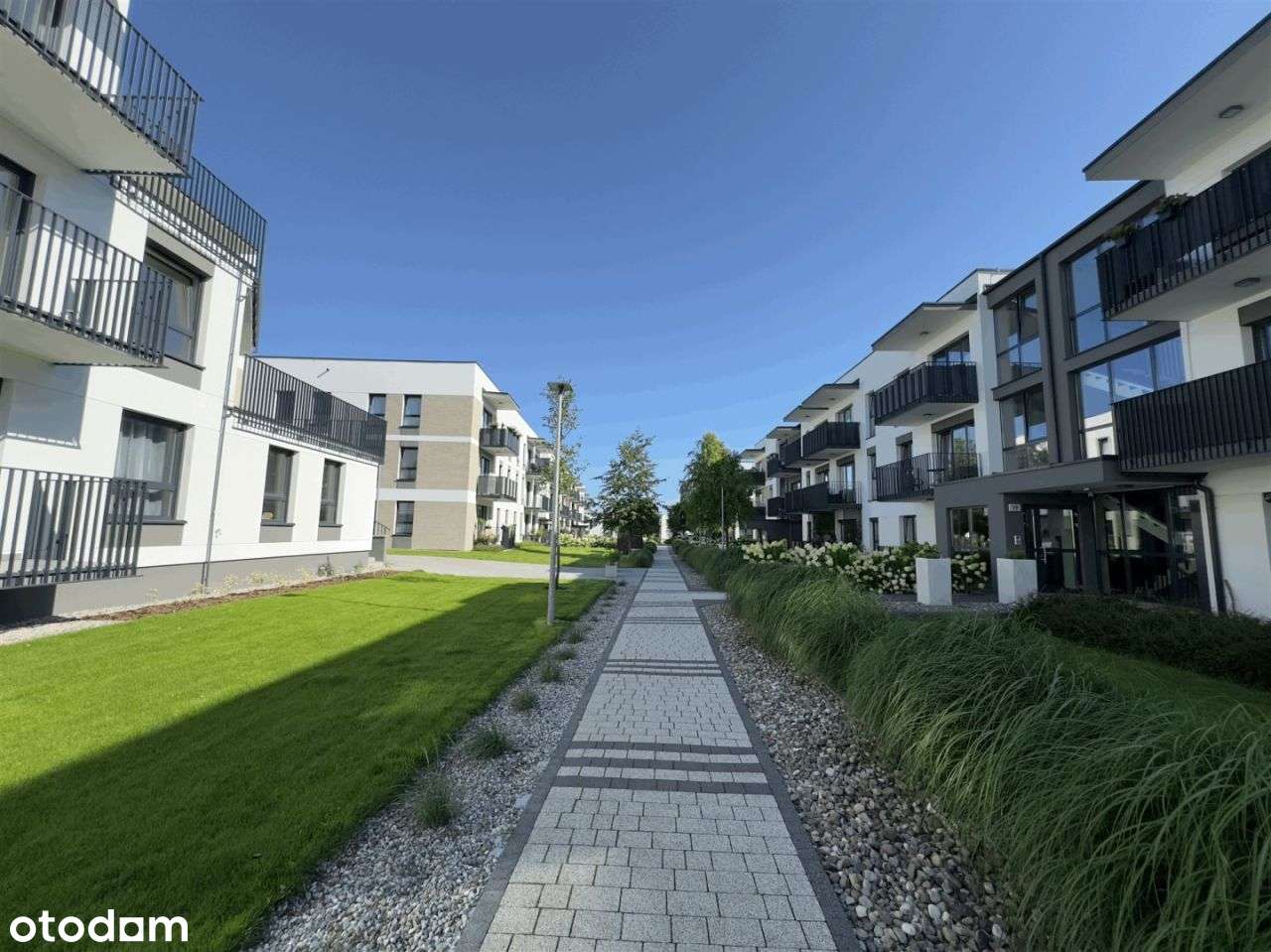 Komfort i nowoczesność- mieszkanie na Osiedlu Avia-18