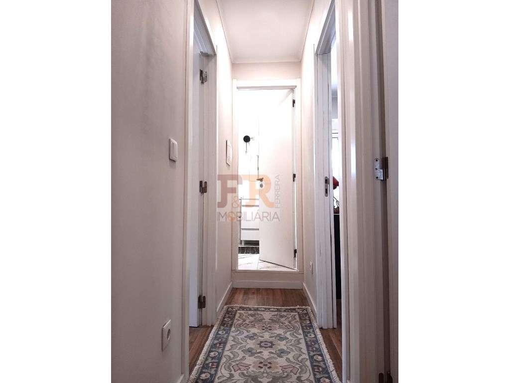 Moradia Isolada Duplex T6 Azeitão-23