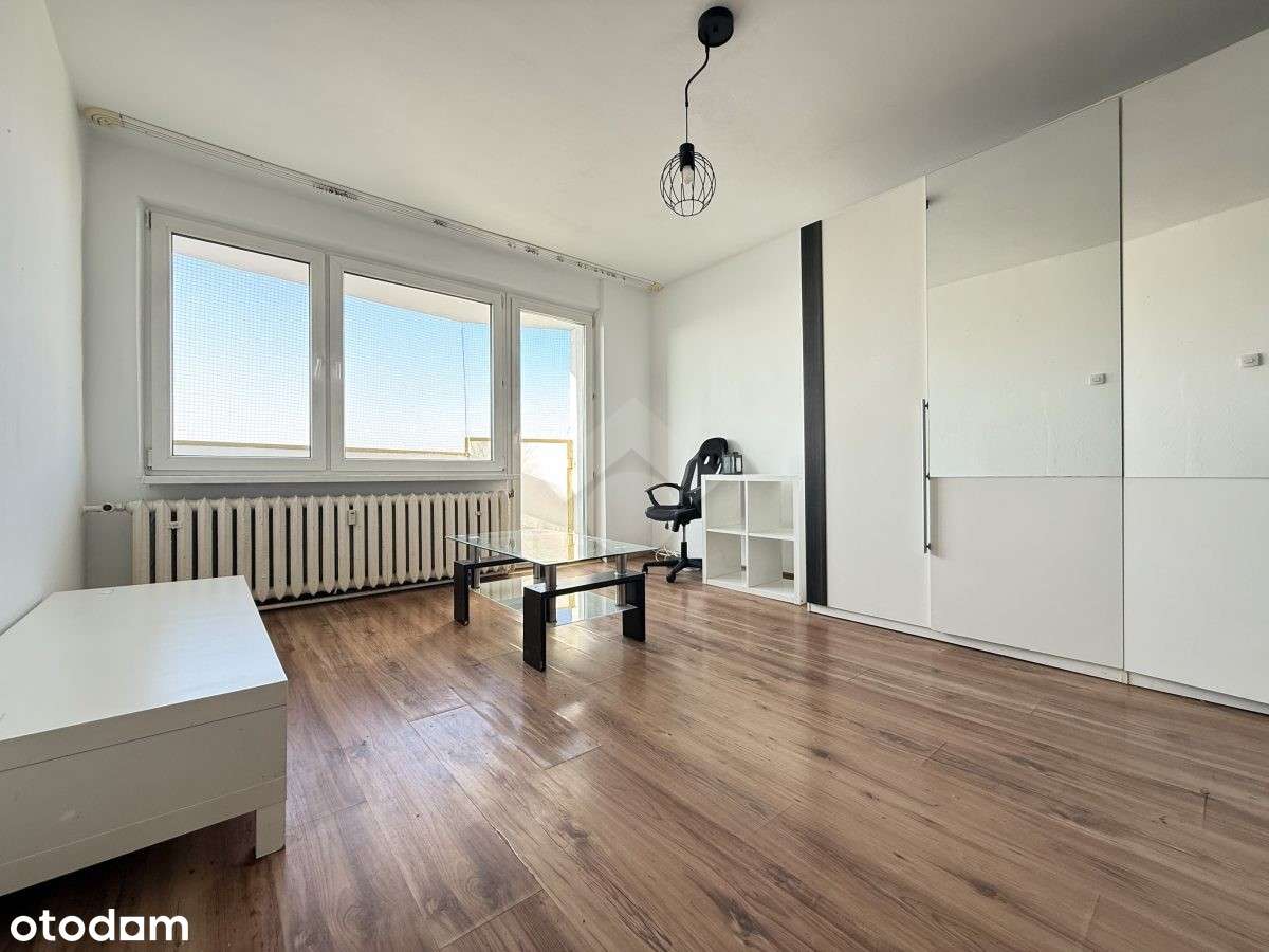 2 pokojowe mieszkanie z osobną kuchnią i balkonem! Widok na Kraków!-0