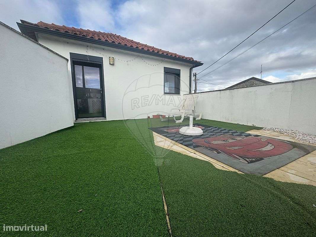 Moradia T2 para venda-14