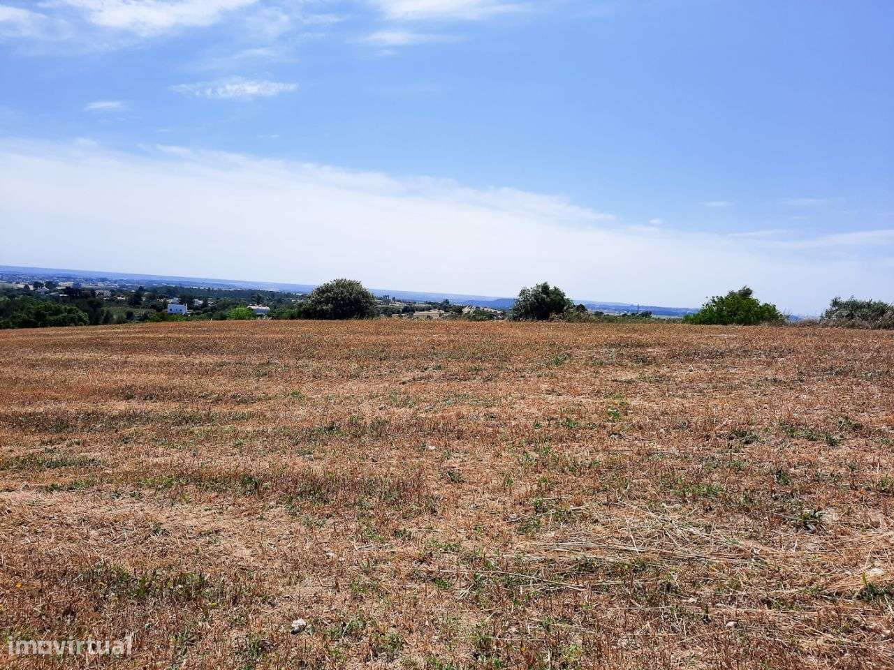 Terreno com 6.100 m2 - Grande imagem: 4/5