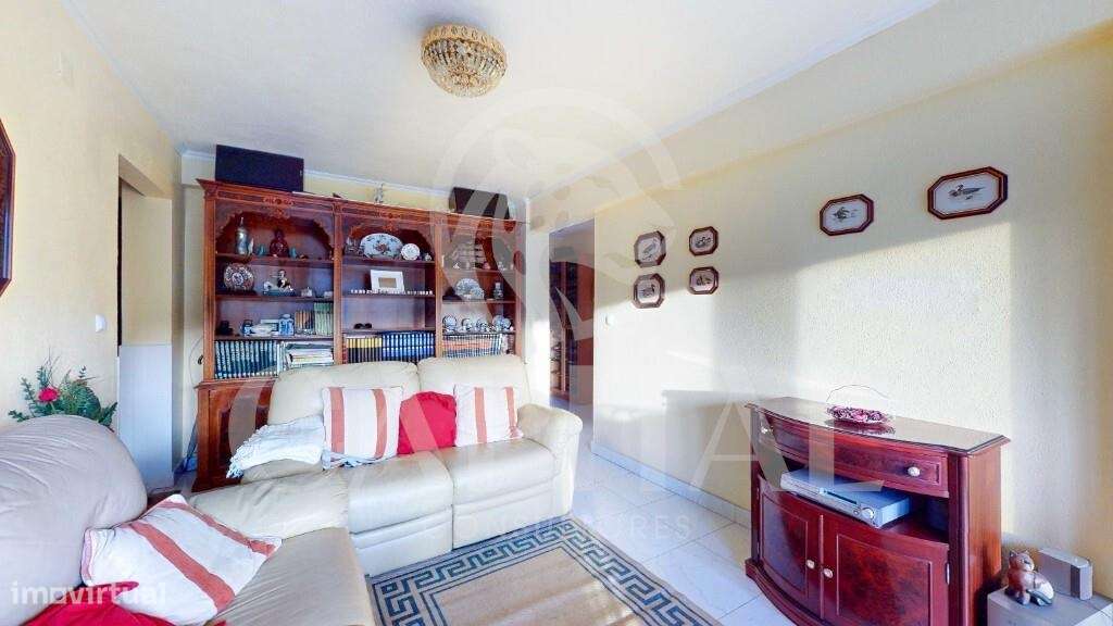 T3 em São Domingos de Benfica - Grande imagem: 5/26