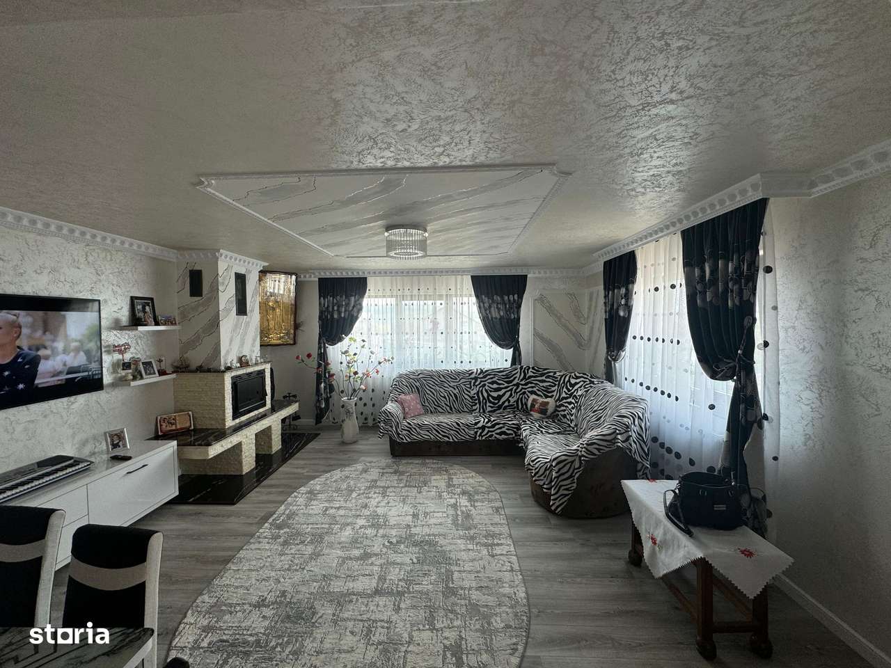 Casă Zona Lebăda - Lac, 510 mp teren, vânzare sau schimb cu apartament - Imagine principală: 2/11