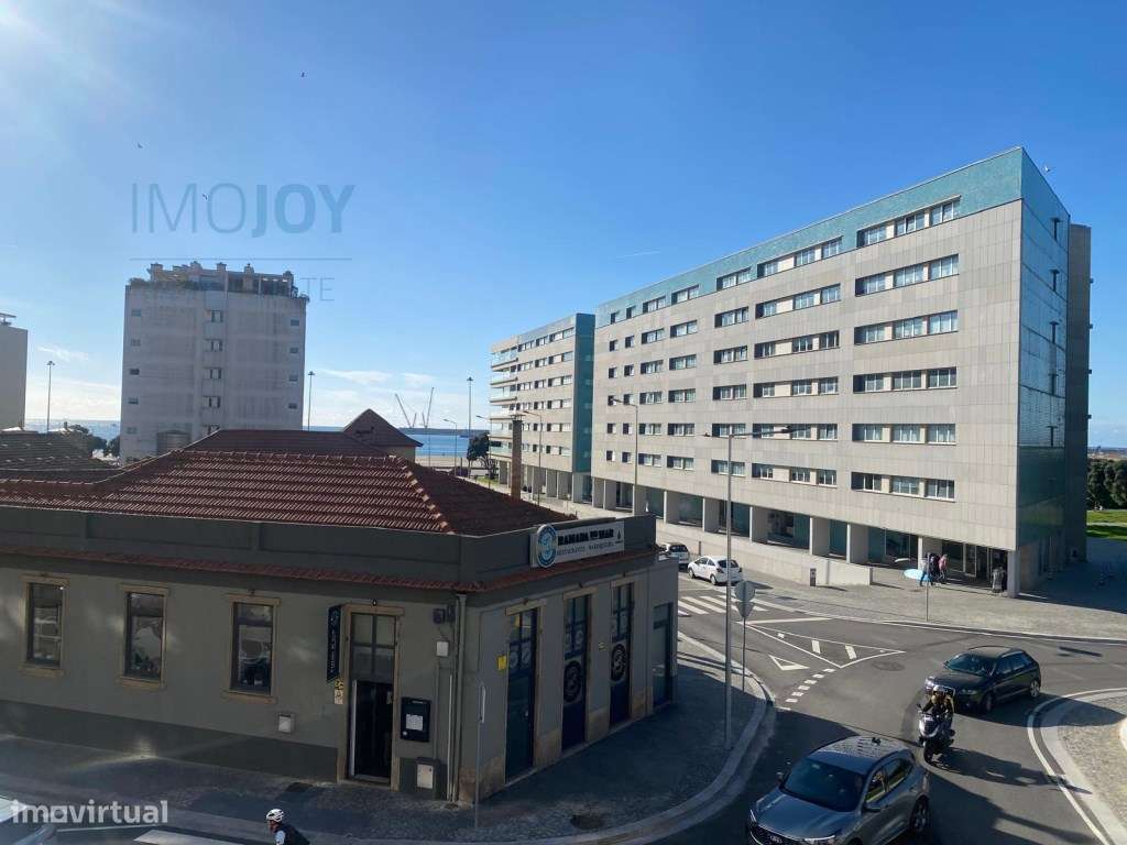 Fantástico Apartamento T2 para Arrendamento em Matosinhos - Grande imagem: 4/18