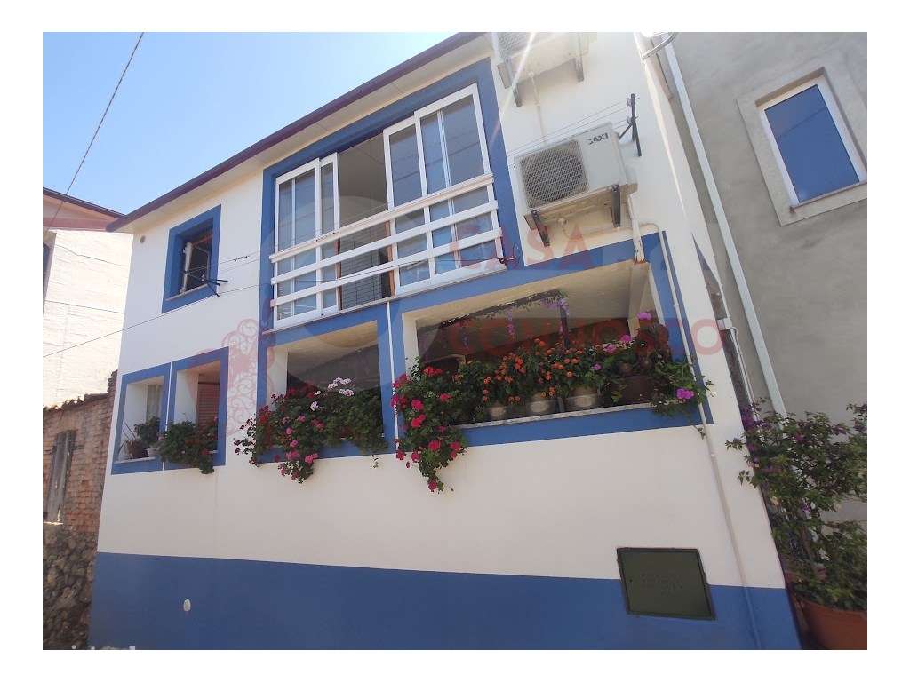 Moradia T3 , zona tranquila.-27