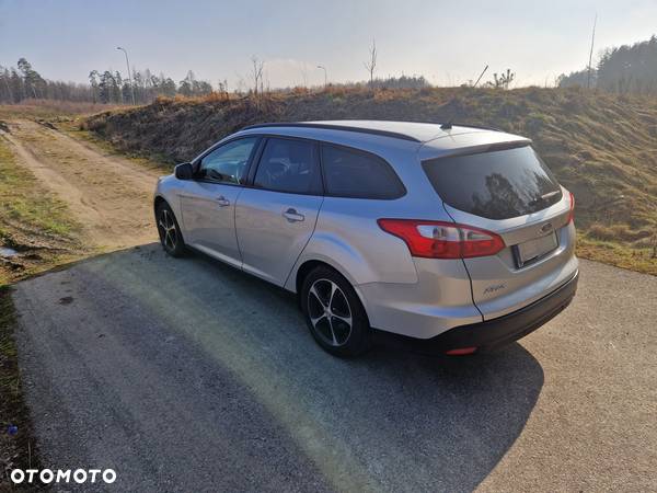 Ford Focus - 5