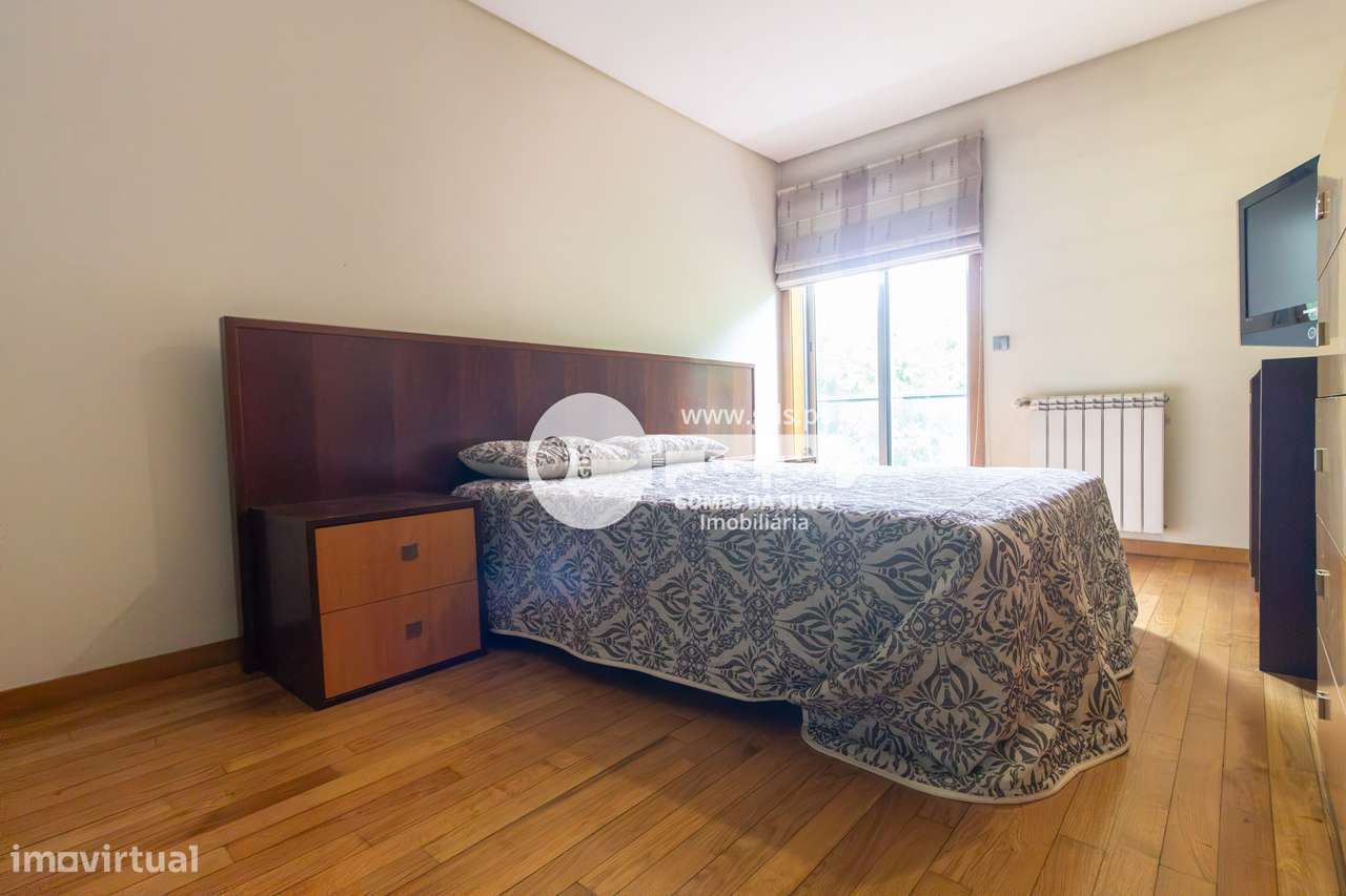 Apartamento T3 com excelentes áreas – Celeirós, Braga-27