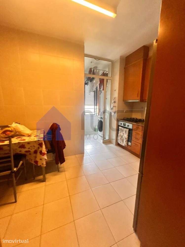 Apartamento T2+1 em Guifões | Garagem e Arrumo-5