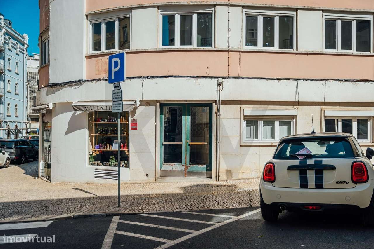 T3 totalmente remodelado junto ao Jardim da Parada | Campo de Ourique-3