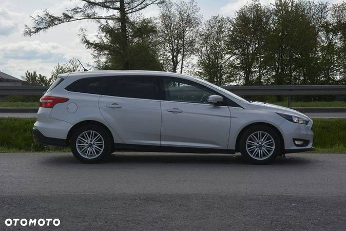 Ford Focus 1.0 EcoBoost Trend Edition Business - 9