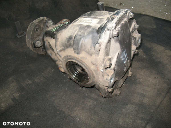 Mercedes w203 2.0,2.3 most dyfer 2033506962,3.27 - 2