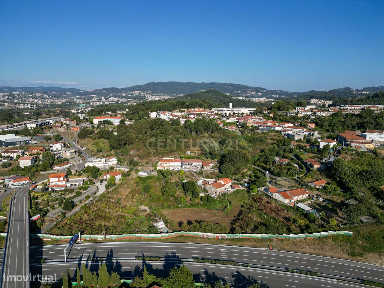 2 Terrenos para Construção - Candoso de São Martinho - Grande imagem: 3/17