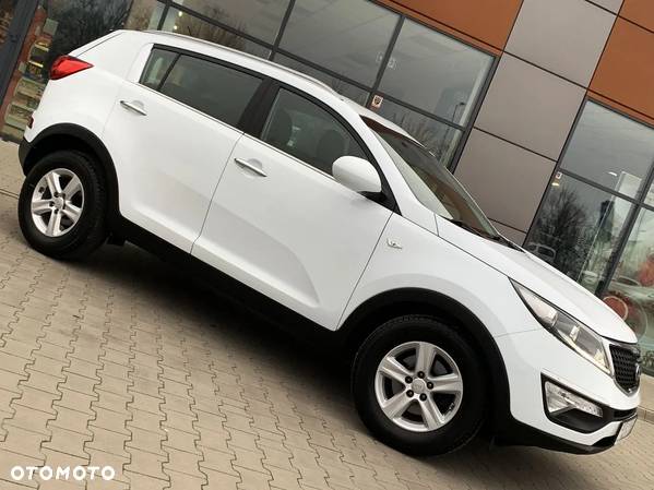 Kia Sportage - 4