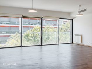 Apartamento T2 no condomínio Alcântara-Rio, Lisboa