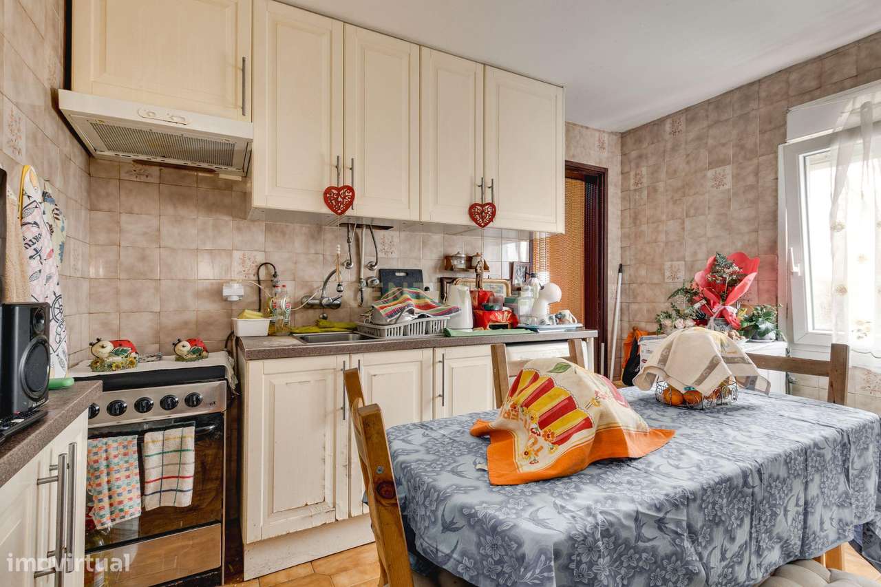 Apartamento T3 em Mira-Sintra perto da Estação da CP Mira-Sintra-Meleç-16