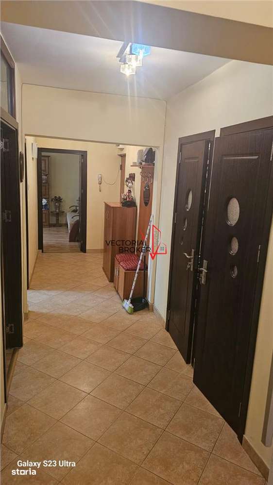 3 Camere Tineretului, etaj 1, Palatul Copiilor - Imagine principală: 4/11