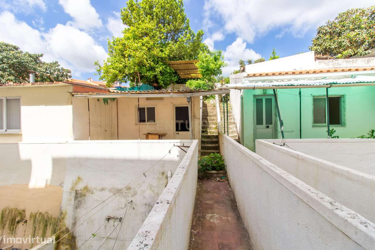 Prédio Totalmente Arrendado | Excelente Oportunidade de Investimento |-5