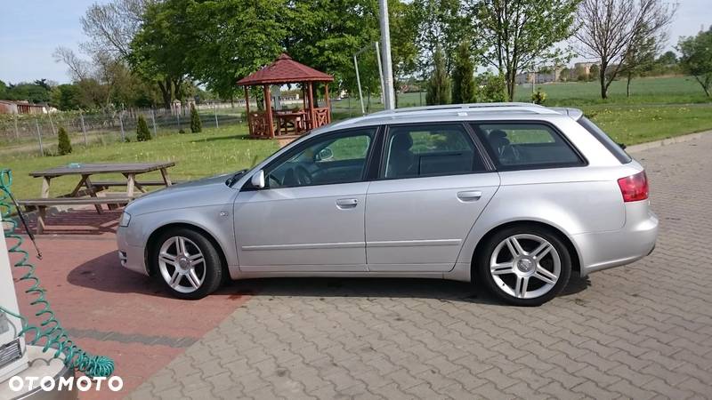 Audi A4 Avant 2.0 TDI - 7