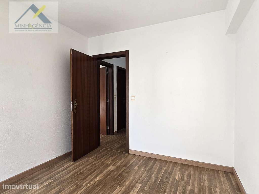 Apartamento T2 na Quinta de St. António em Setúbal-20