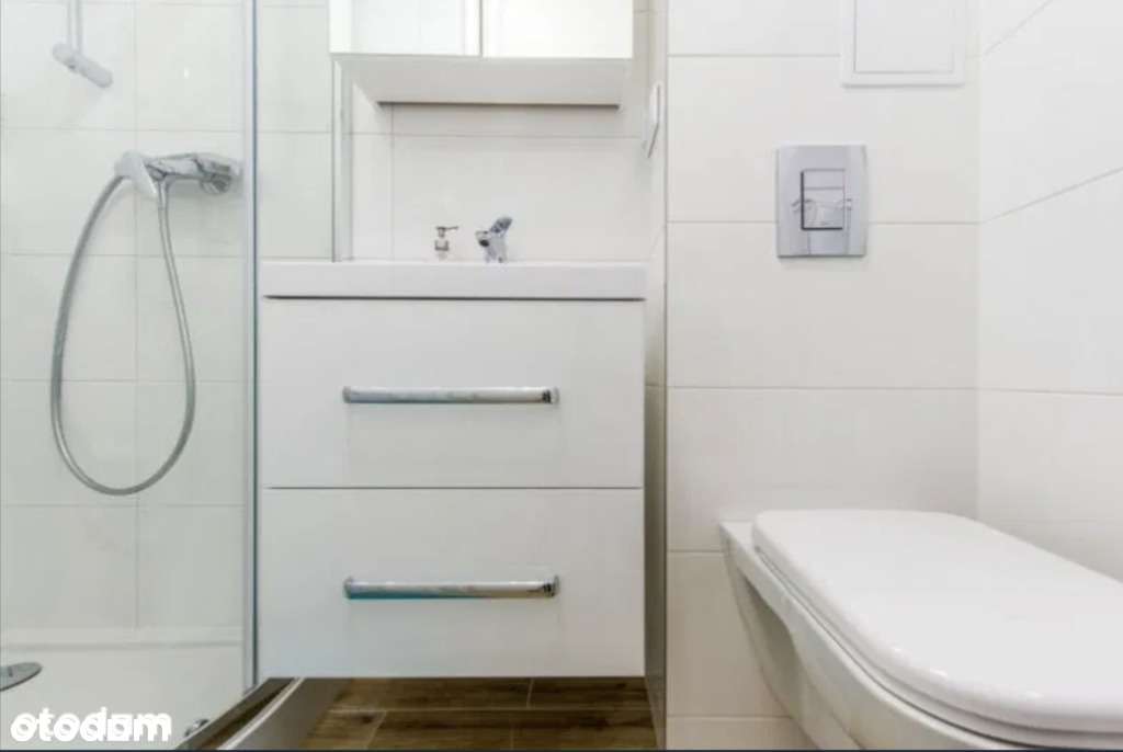 KAWALERKA Z BALKONEM, PIWNICĄ, DO WEJŚCIA-13