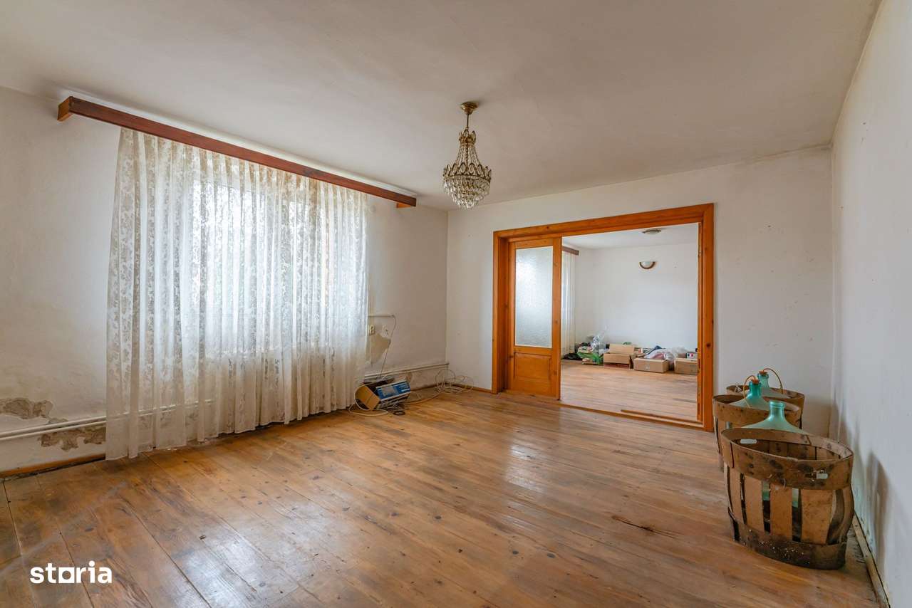 Casă individuală de renovare în Bod, Brașov-9