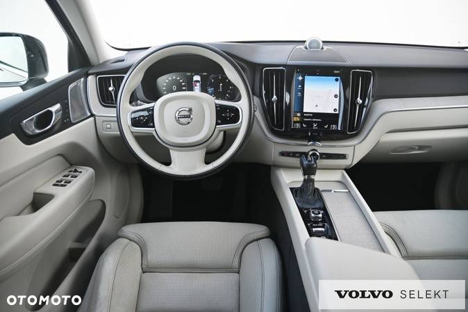 Volvo XC 60 - 21