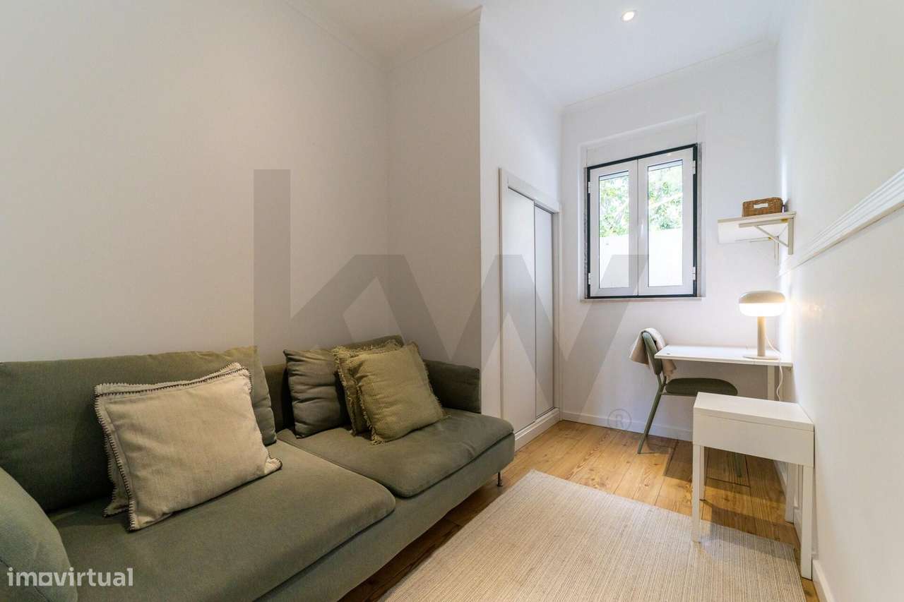 T2 Luminoso e Mobilado em Alcântara - Grande imagem: 4/15