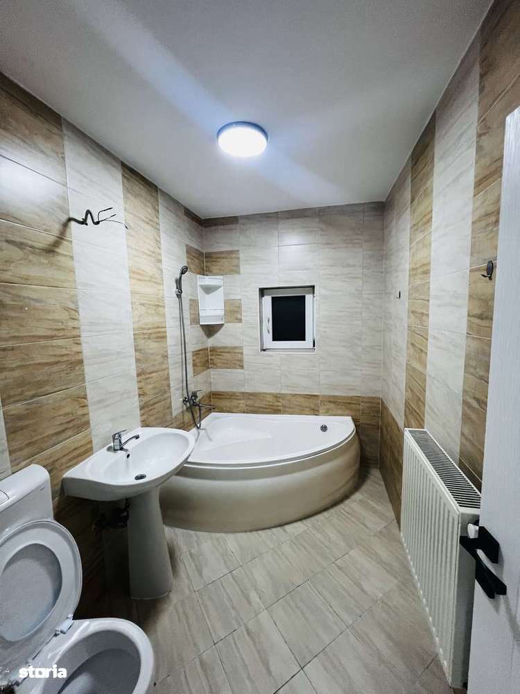 Apartament  3 camere Bloc Nou  Oferta Comision  0%  Zona Subcetate - Imagine principală: 3/8