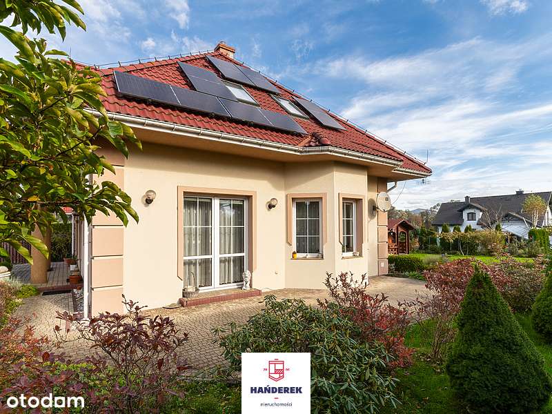 Funkcjonalny dom dla rodziny w okolicy Jeziora Żywieckiego.-5