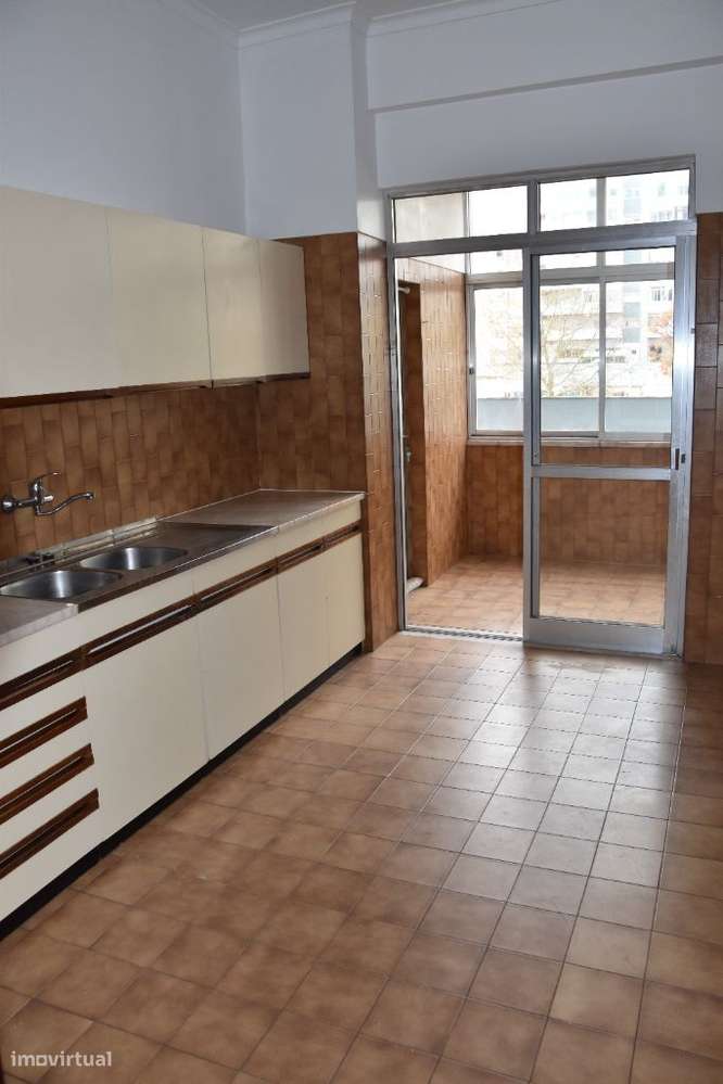 Arrendamento de Estúdio T0 na praceta Torres do Restelo, 18 - Grande imagem: 4/11