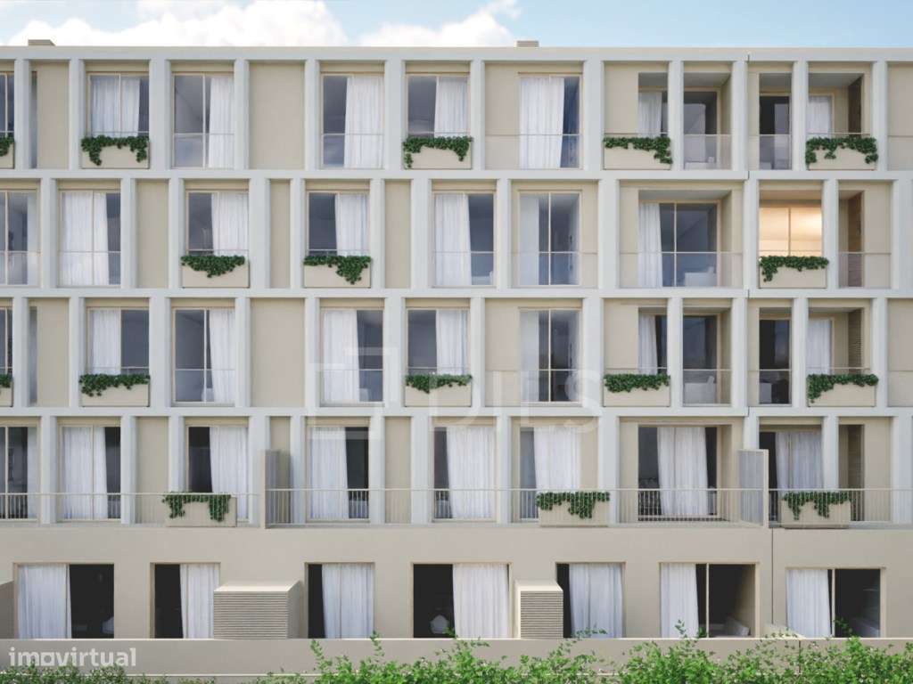 Apartamento T3 com área exterior em Matosinhos-13