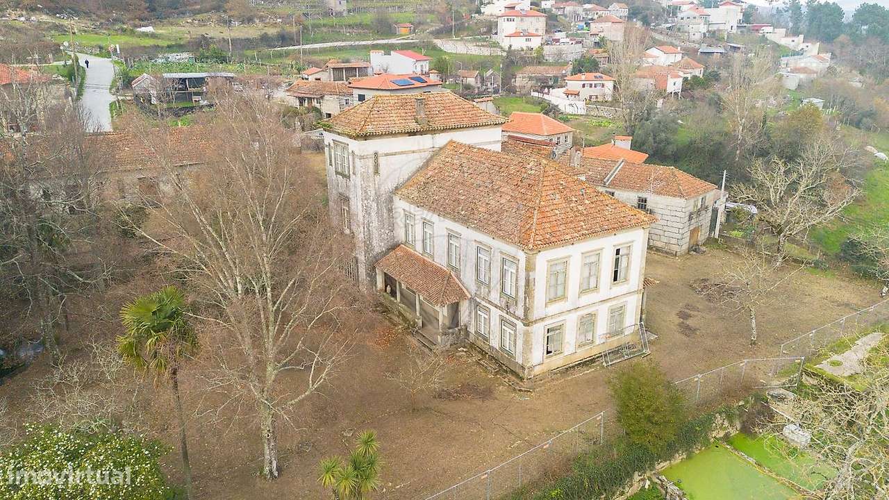 Moradia T16 para venda - Grande imagem: 4/33