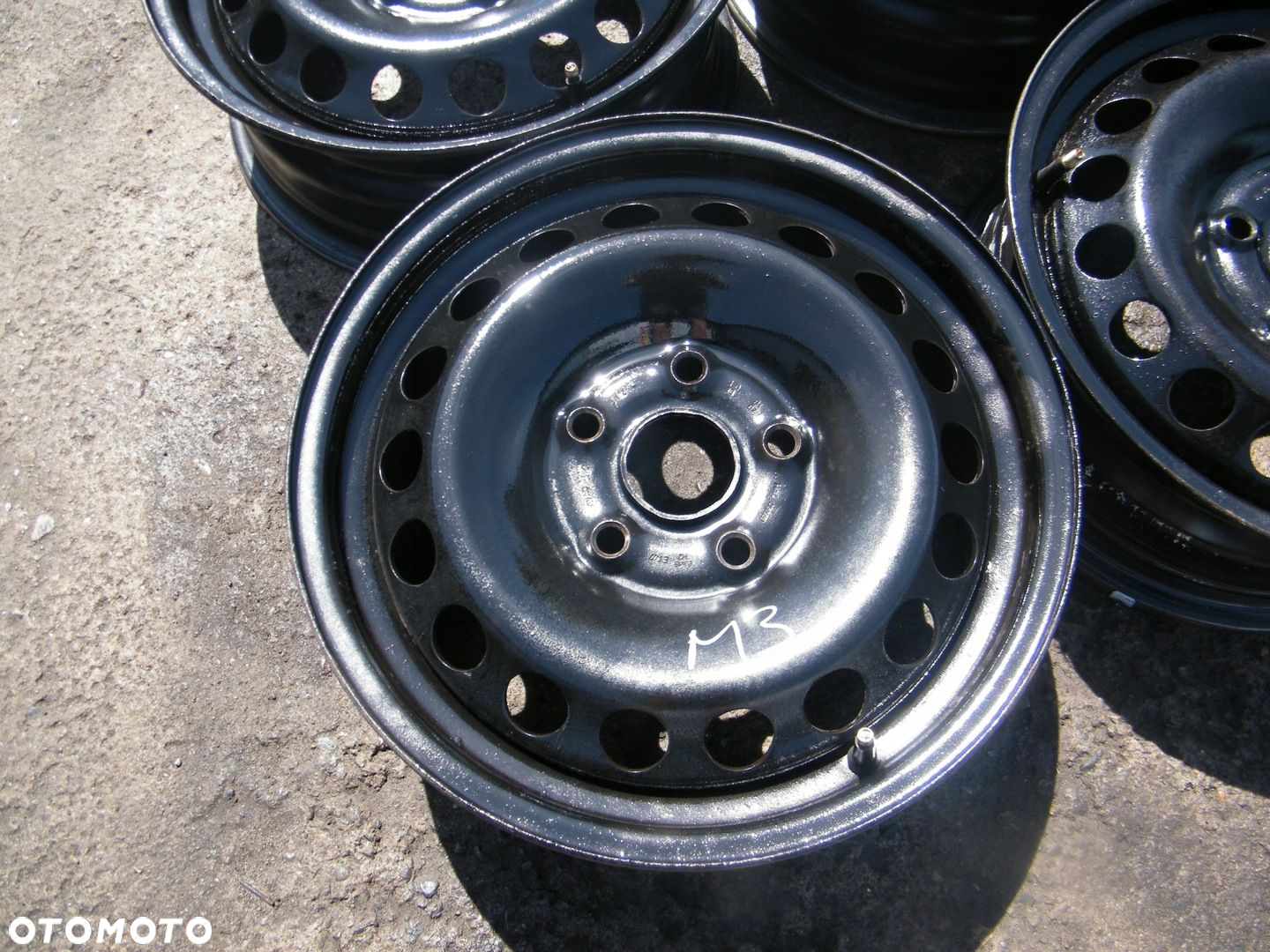 M3 5X112 ET47 R15 TOURAN CADDY GOLF V VI JETTA - 4