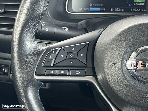 Nissan Leaf N-Connecta Two Tone - 9