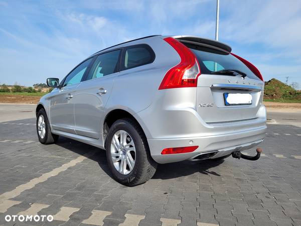 Volvo XC 60 D4 Drive-E Momentum - 6