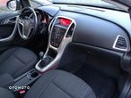 Opel Astra IV 1.6 Cosmo - 20