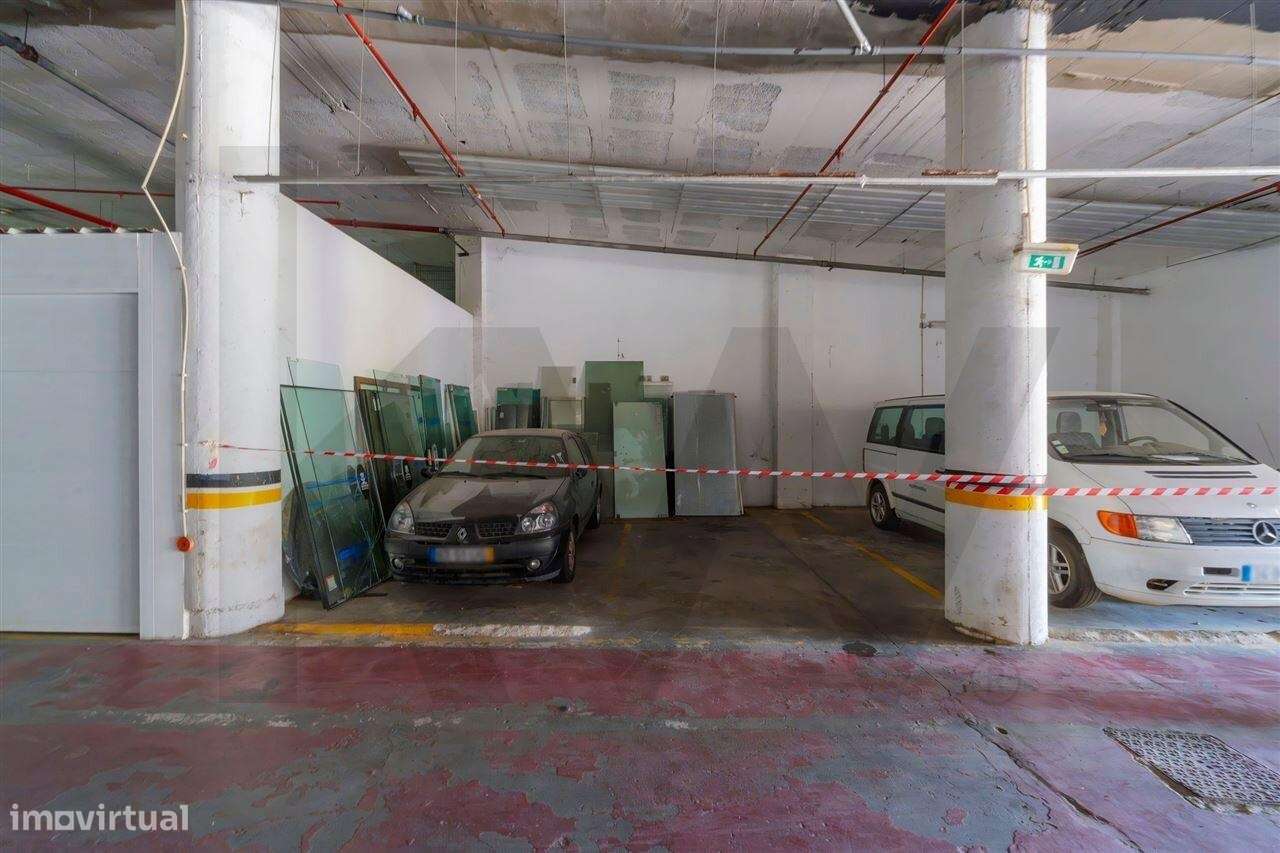 Lugar de estacionamento privativo – Aparthotel Paraíso de Albufeira - Grande imagem: 4/16
