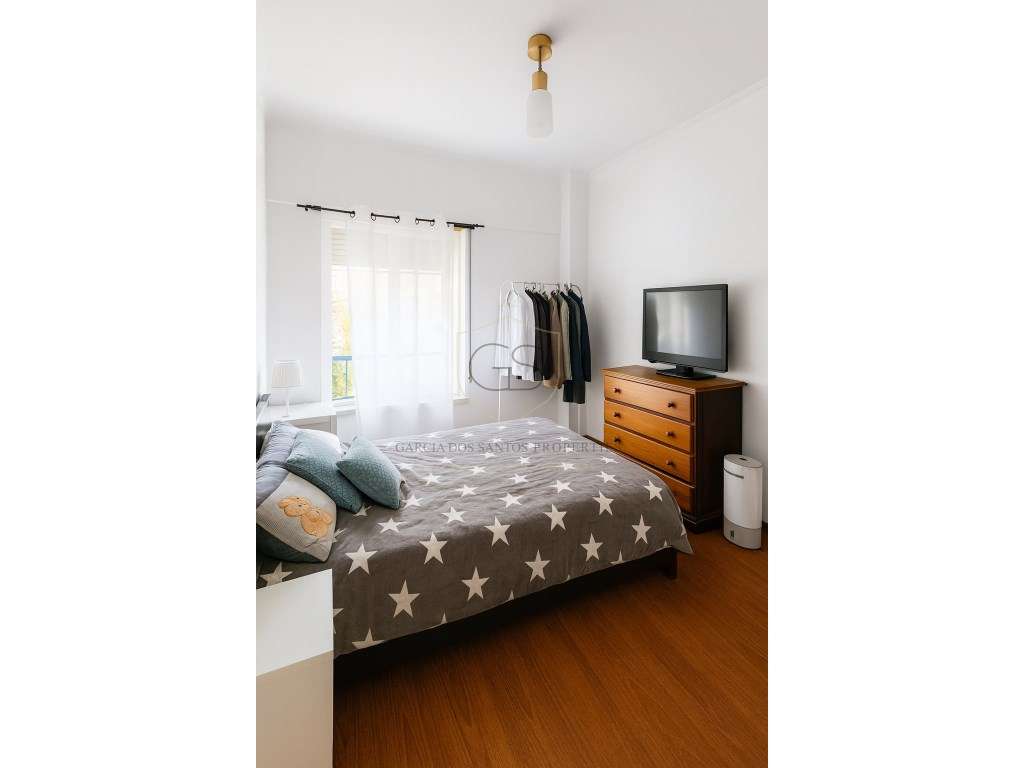 T3 Frente FCT NOVA A 5 Min Egas Moniz e Praias Investimento - Grande imagem: 4/5