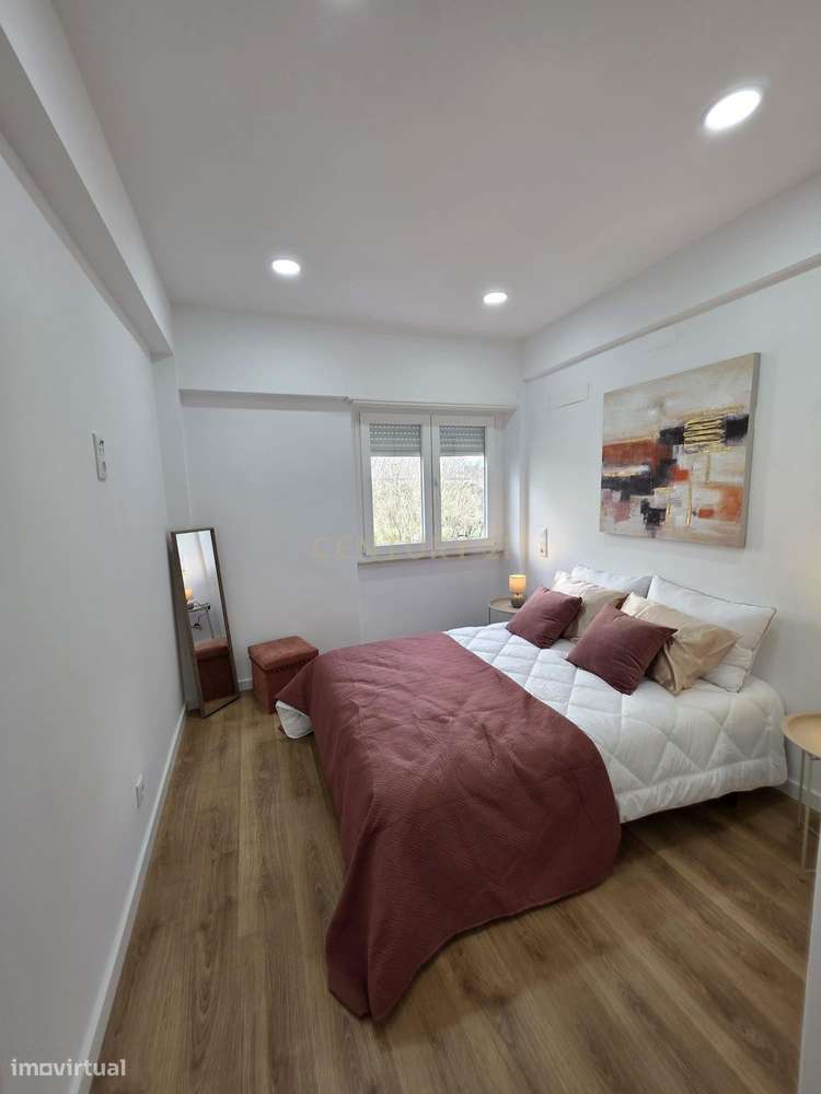 T3 NOVO -C/ SUITE E VARANDA-23