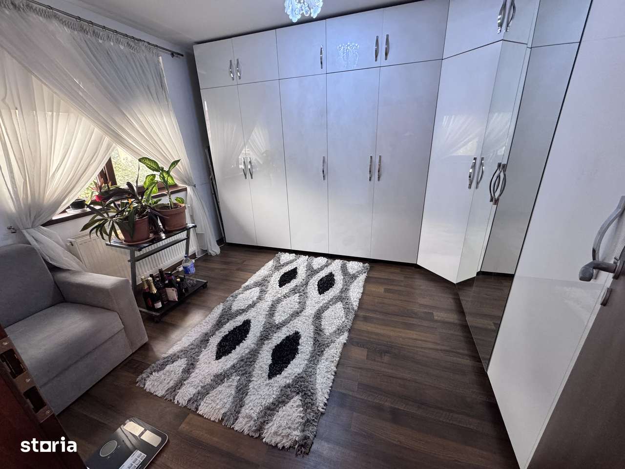 Casa de vanzare,P+1+M,Popesti Leordeni-5