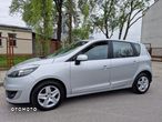 Renault Scenic 1.6 16V 110 Authentique - 3