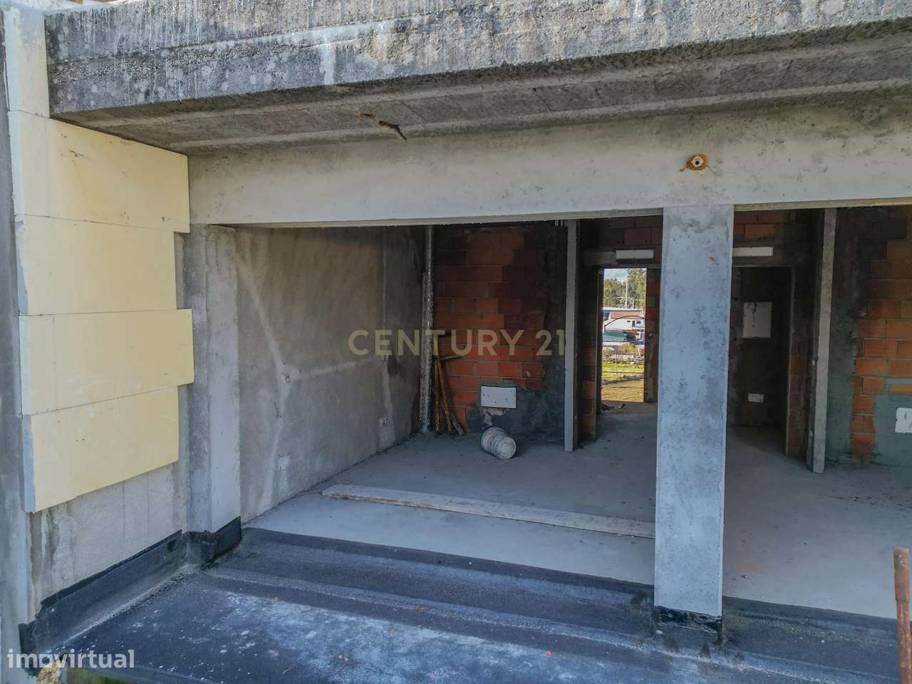 Moradia com 3 quartos para venda - Grande imagem: 4/28