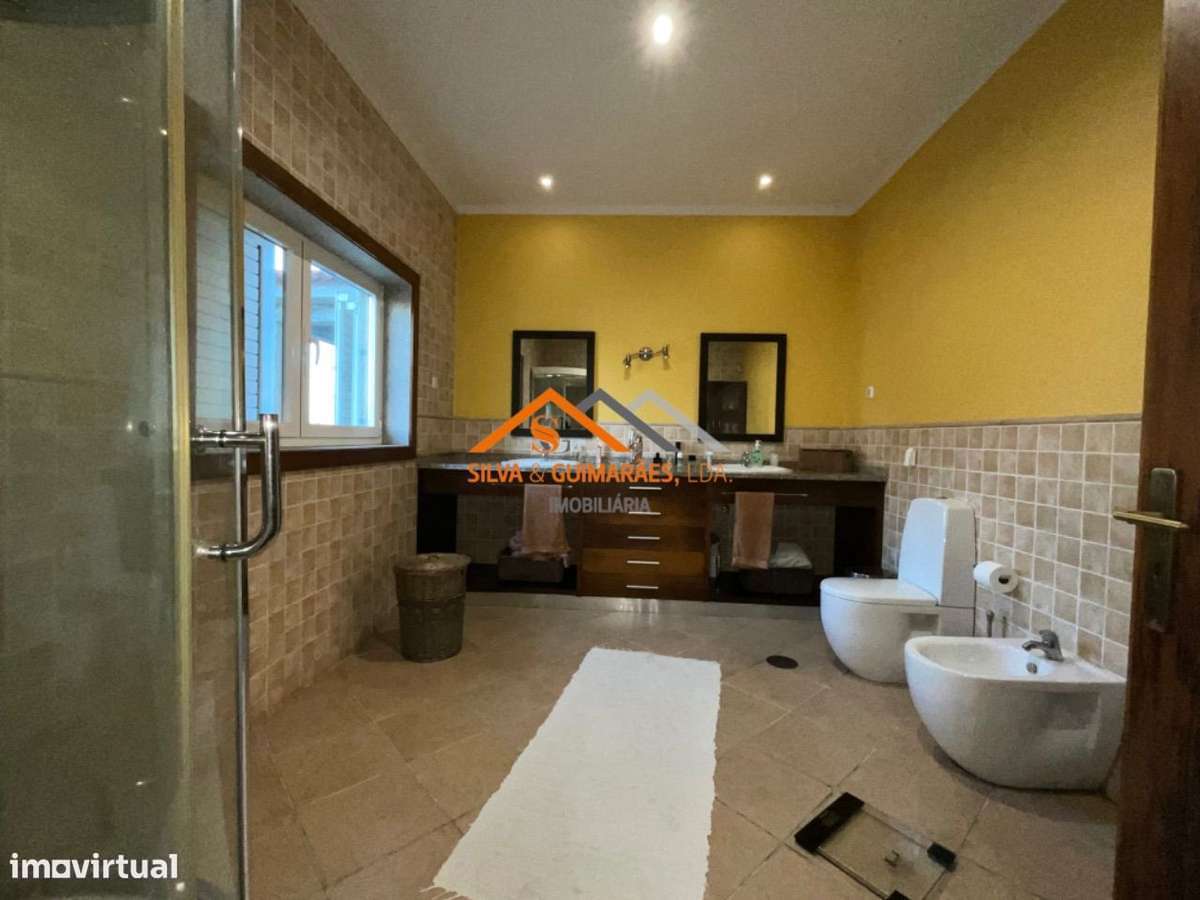 Moradia t4 lousada-24