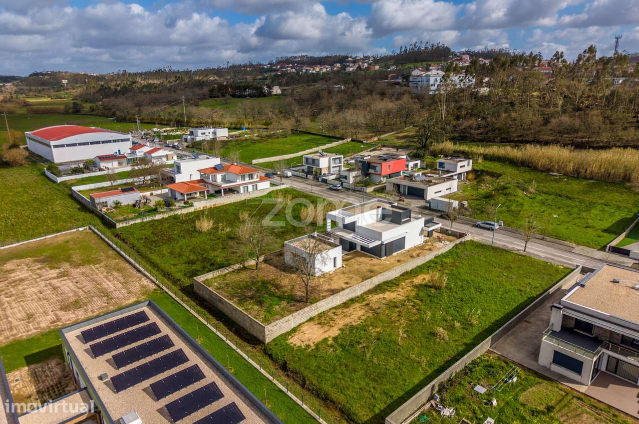 Moradia T3 - Leiria-18