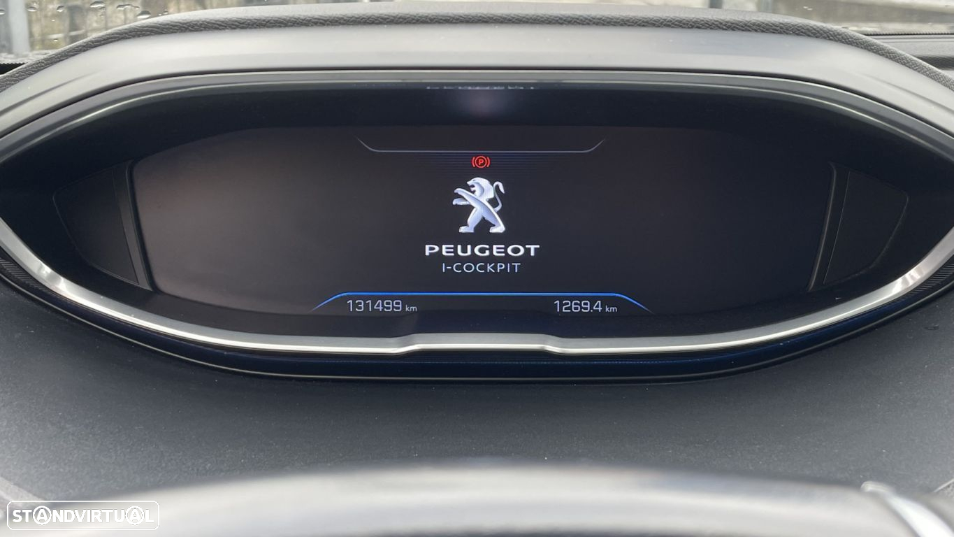 Peugeot 3008 1.6 BlueHDi GT Line Grip Control EAT6 - 12