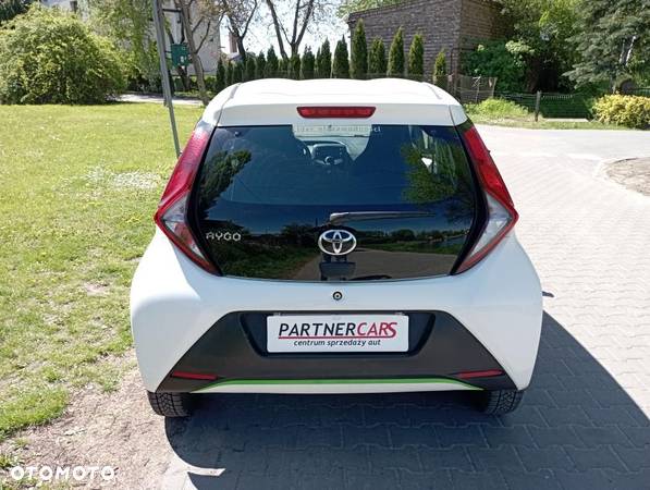 Toyota Aygo 1.0 VVT-i Color Edition - 12