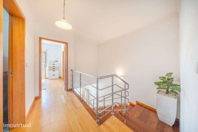 Moradia, 169 m², Oliveira (Santa Maria)-13