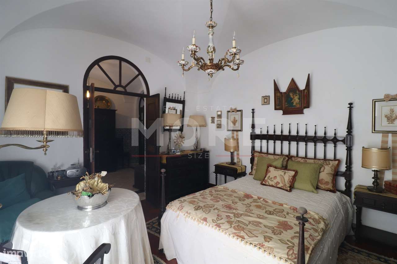 Moradia T10  Quintal - Centro de Redondo - Grande imagem: 5/29